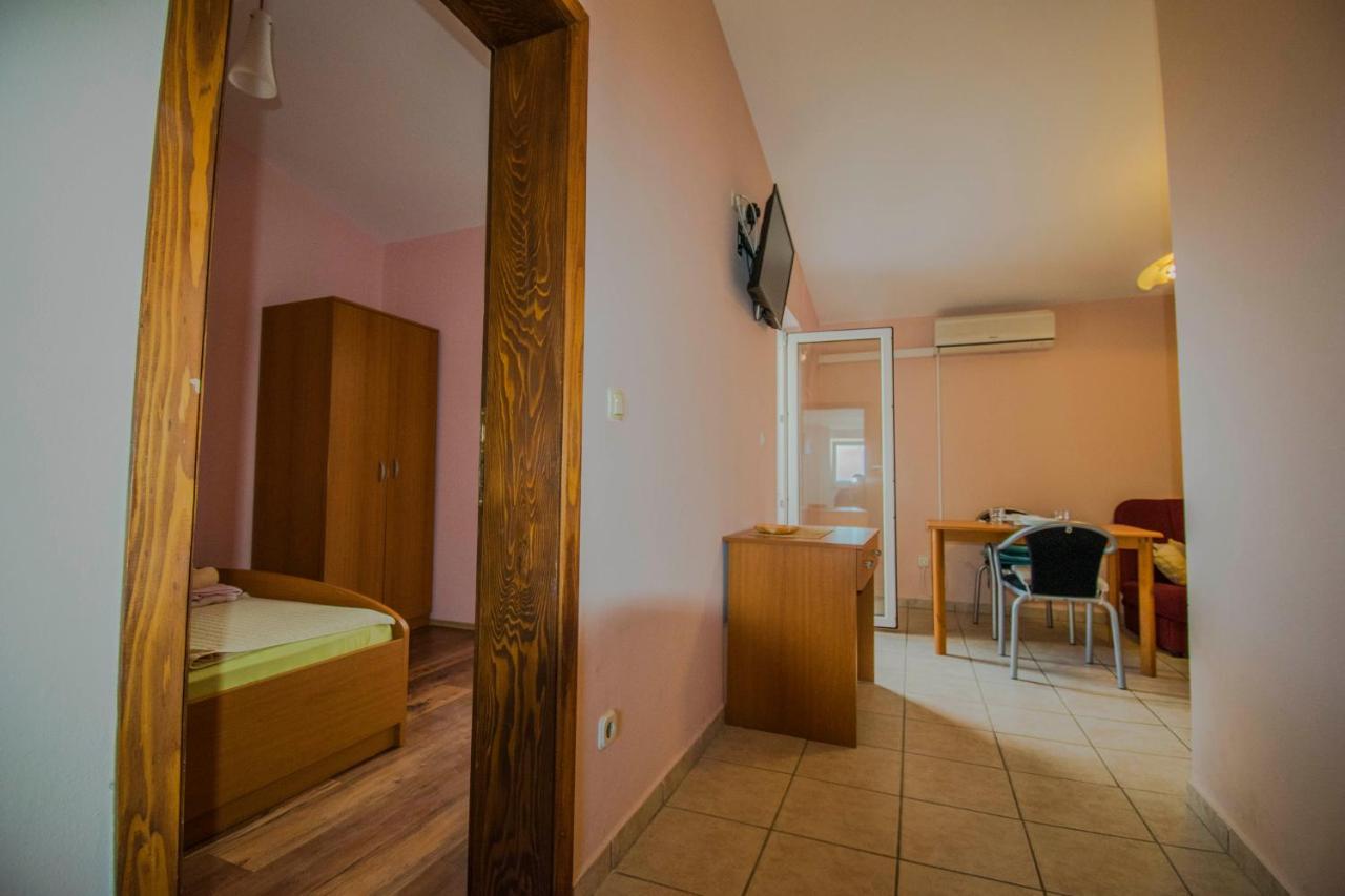 Apartments Stef In Kosljun Island Pag エクステリア 写真